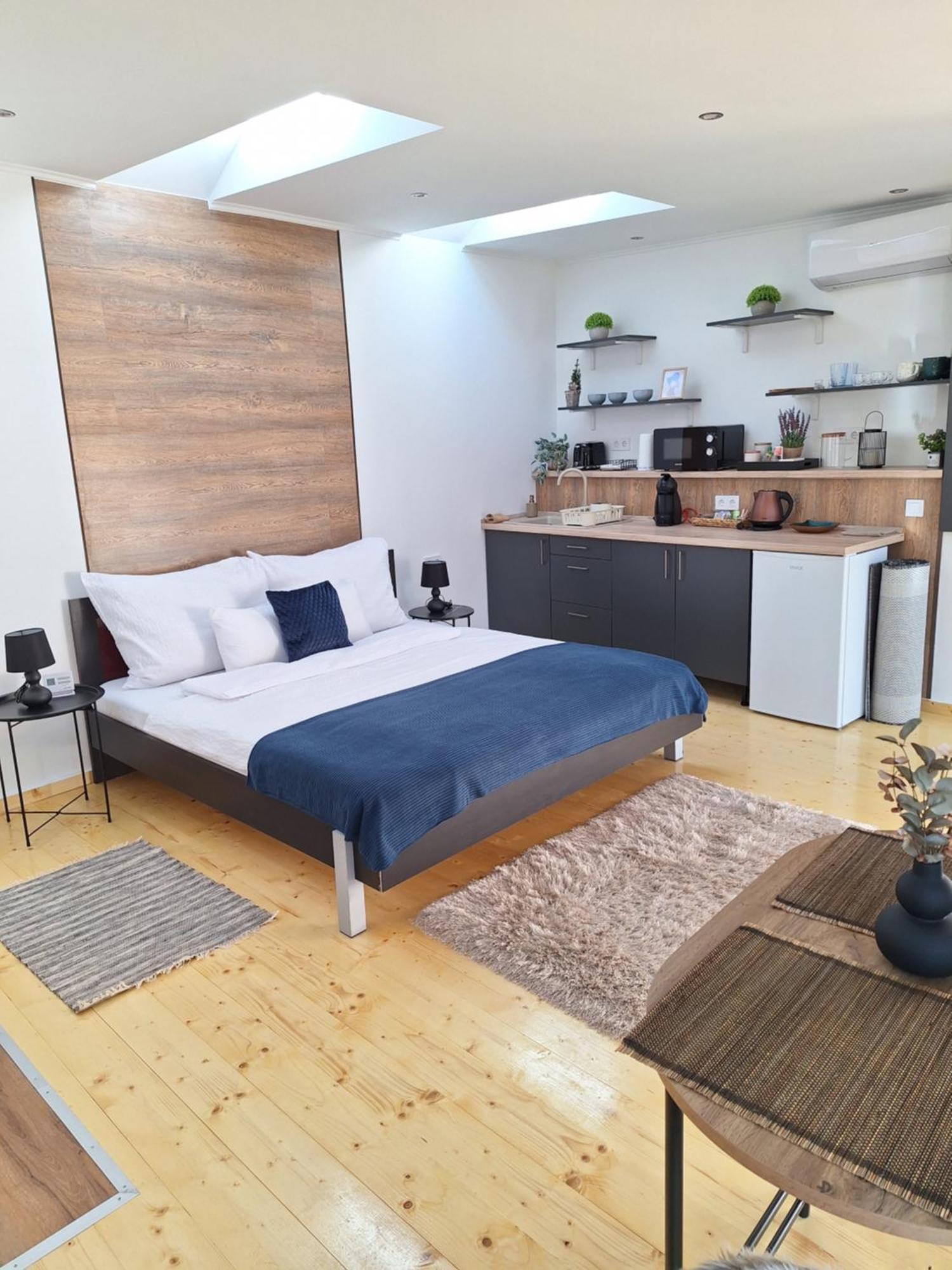 Varfal Apartman II Έγκερ Εξωτερικό φωτογραφία
