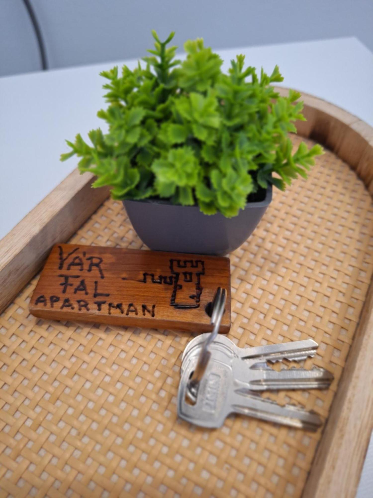 Varfal Apartman II Έγκερ Εξωτερικό φωτογραφία